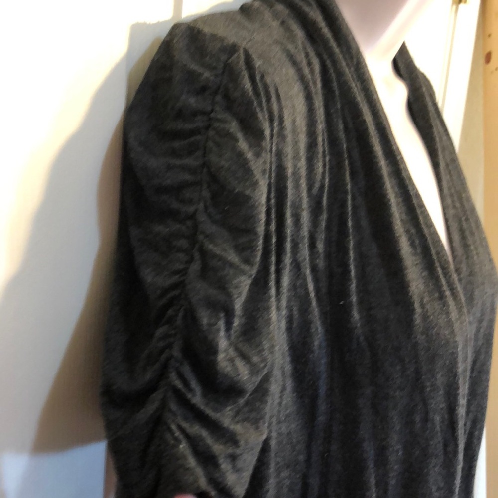 🌺 Cardigan Top - Picture 2 of 4